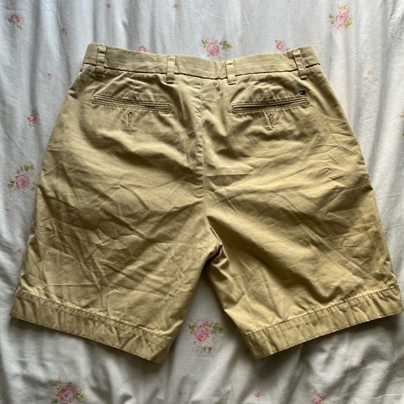 Men’s Tommy Hilfiger Shorts - Picture 2 of 2